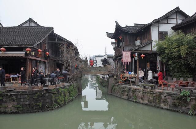 任达华《岁月神偷2红豆》开机,邓丽欣助阵大家期待吗?