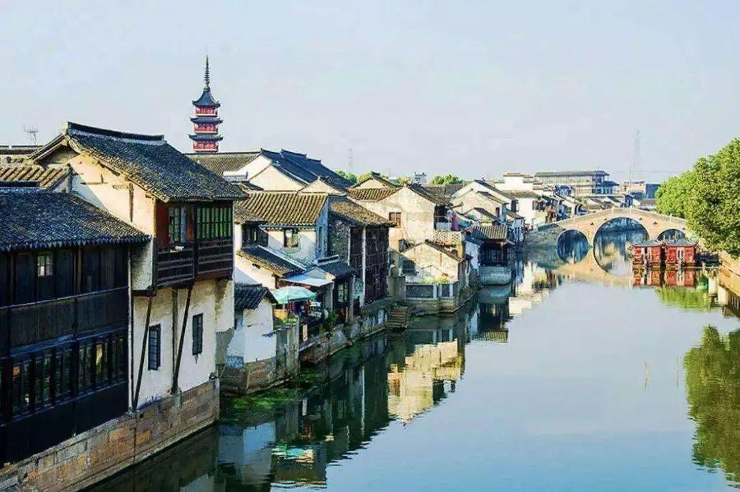试驾｜575万元起售 纯电旗舰轿跑劳斯莱斯SPECTRE奢华到家